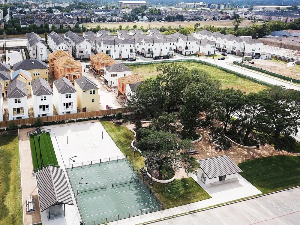 6342 Paddington Bend Drive Houston, TX 77008