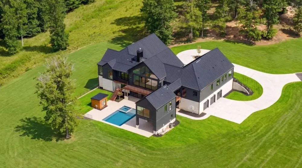 198 Big View Trail Mineral Bluff, GA 30559