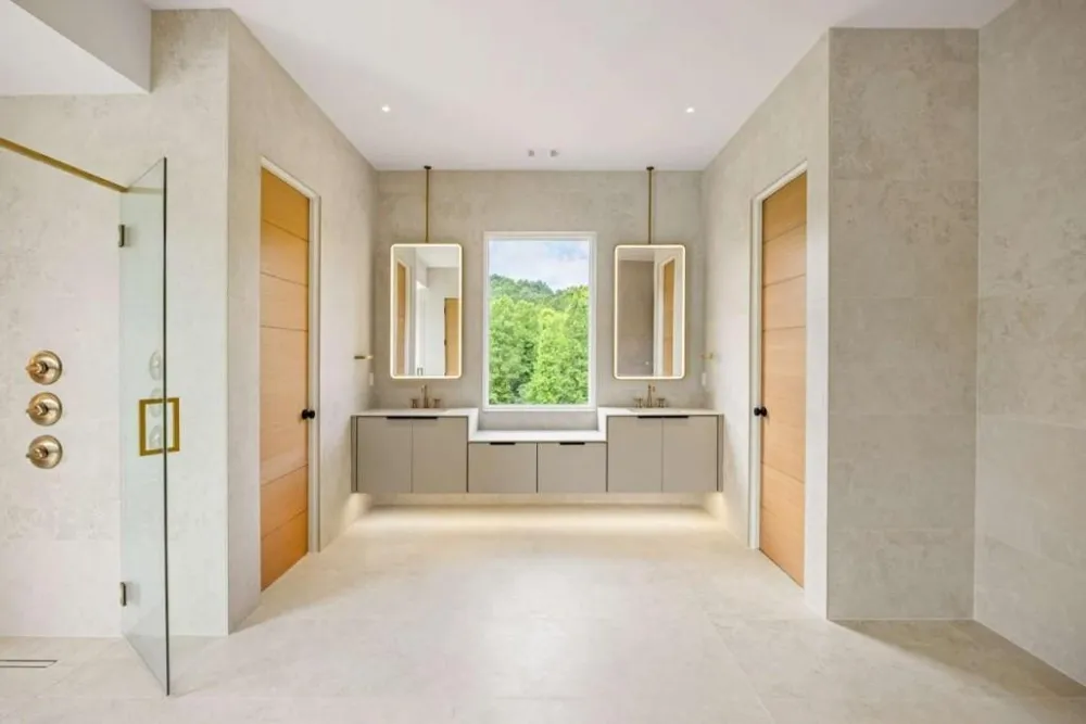 198 Big View Trail Mineral Bluff, GA 30559