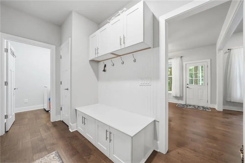320 Fern Park Drive Dawsonville, GA 30534
