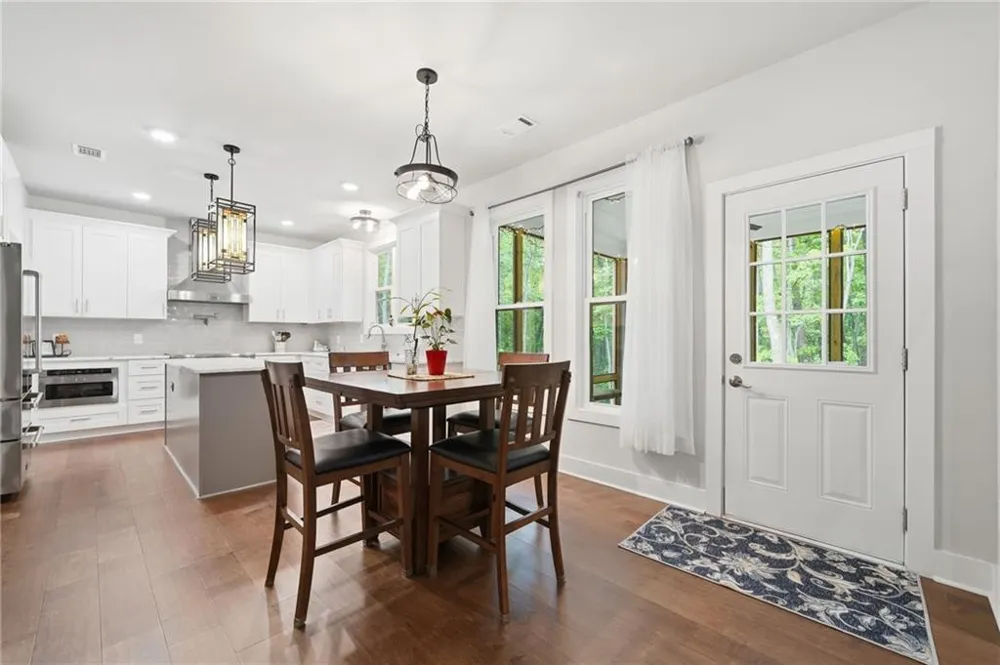 320 Fern Park Drive Dawsonville, GA 30534