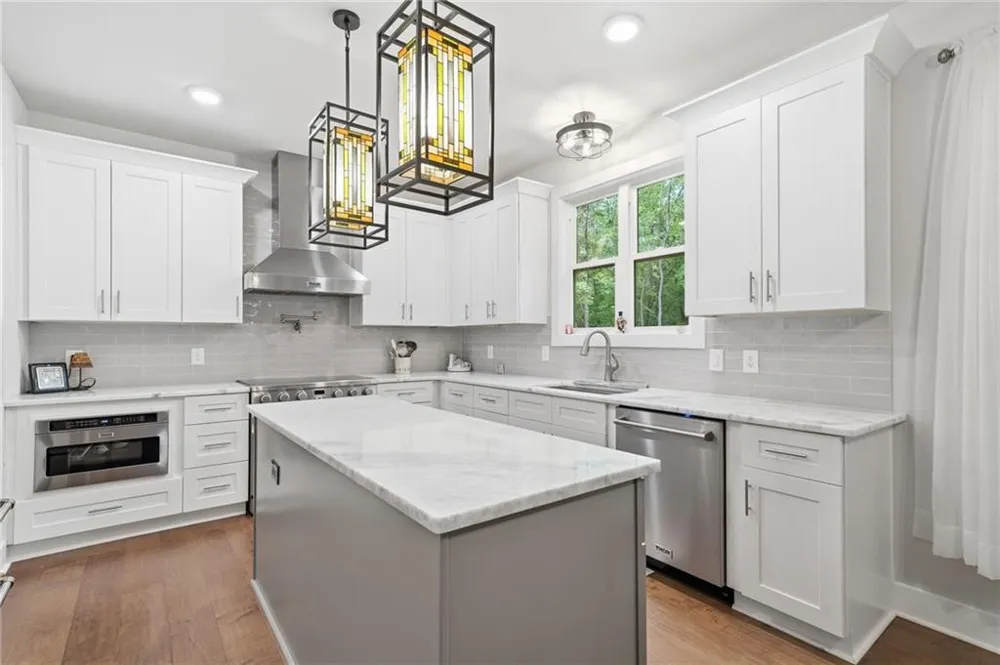 320 Fern Park Drive Dawsonville, GA 30534
