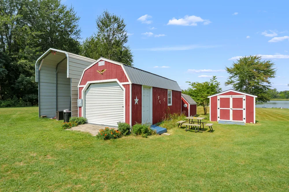 321 Oliverda Drive Sherwood, MI 49089