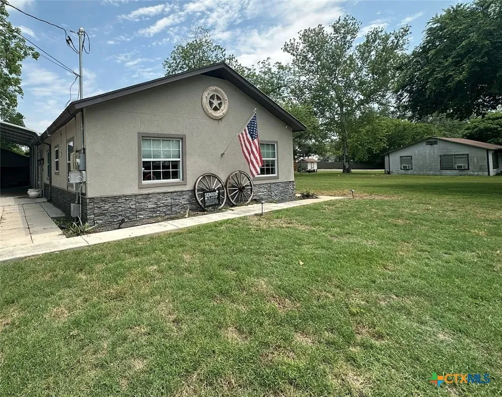 509 Reiley Road Seguin, TX 78155