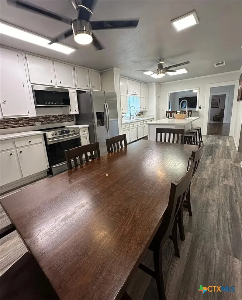 509 Reiley Road Seguin, TX 78155