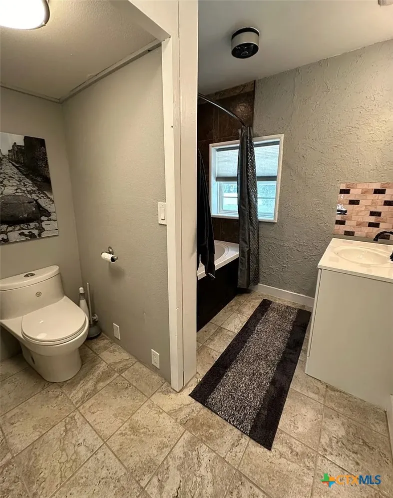 509 Reiley Road Seguin, TX 78155