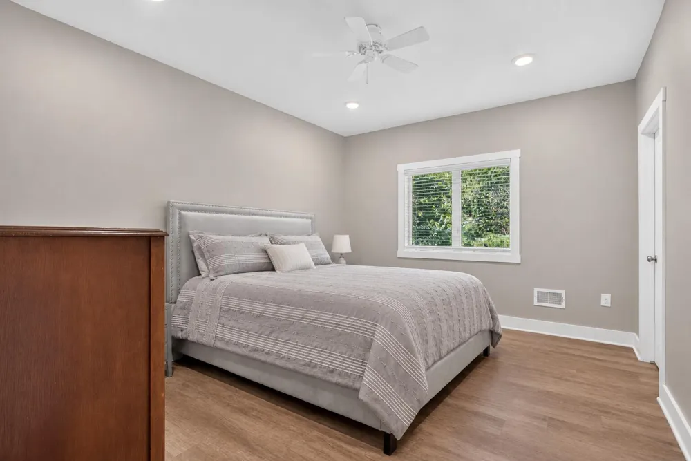 10218 Shady Oak Shores Jerome, MI 49249