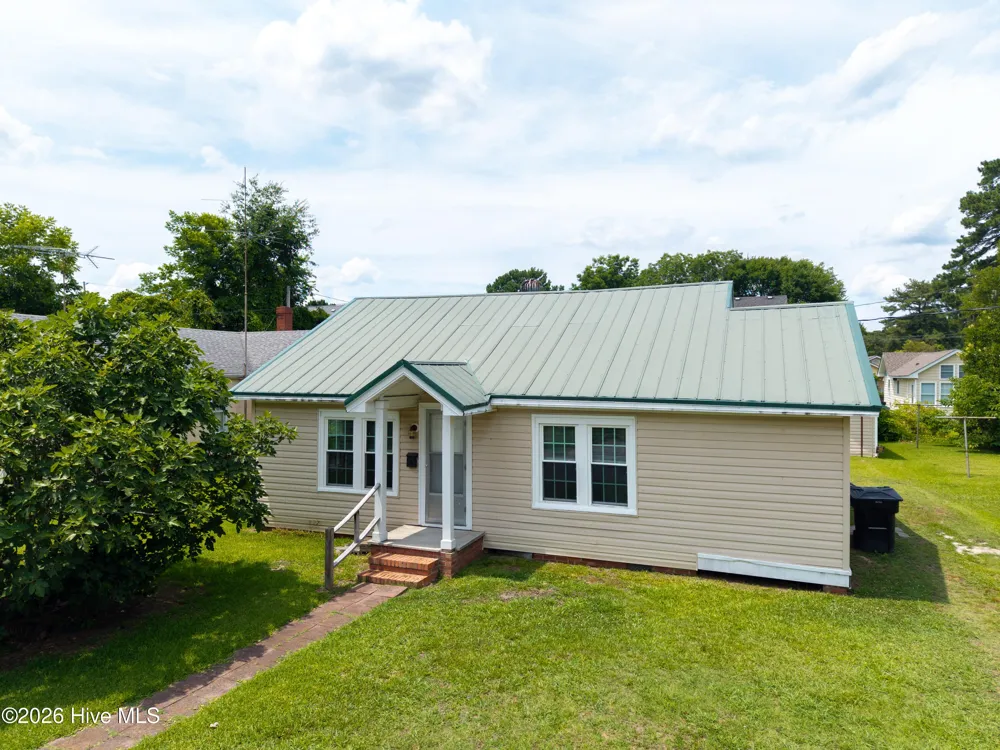 508 Hemlock Street Elizabeth City, NC 27909