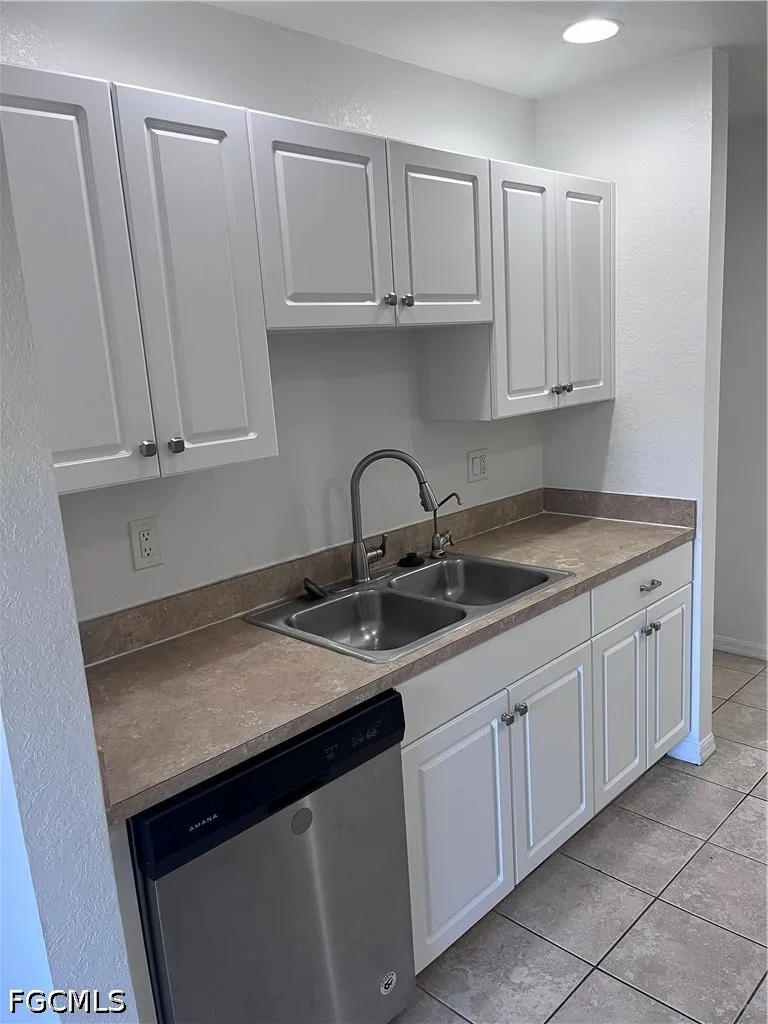 Barnett Street E Lehigh Acres, FL 33974