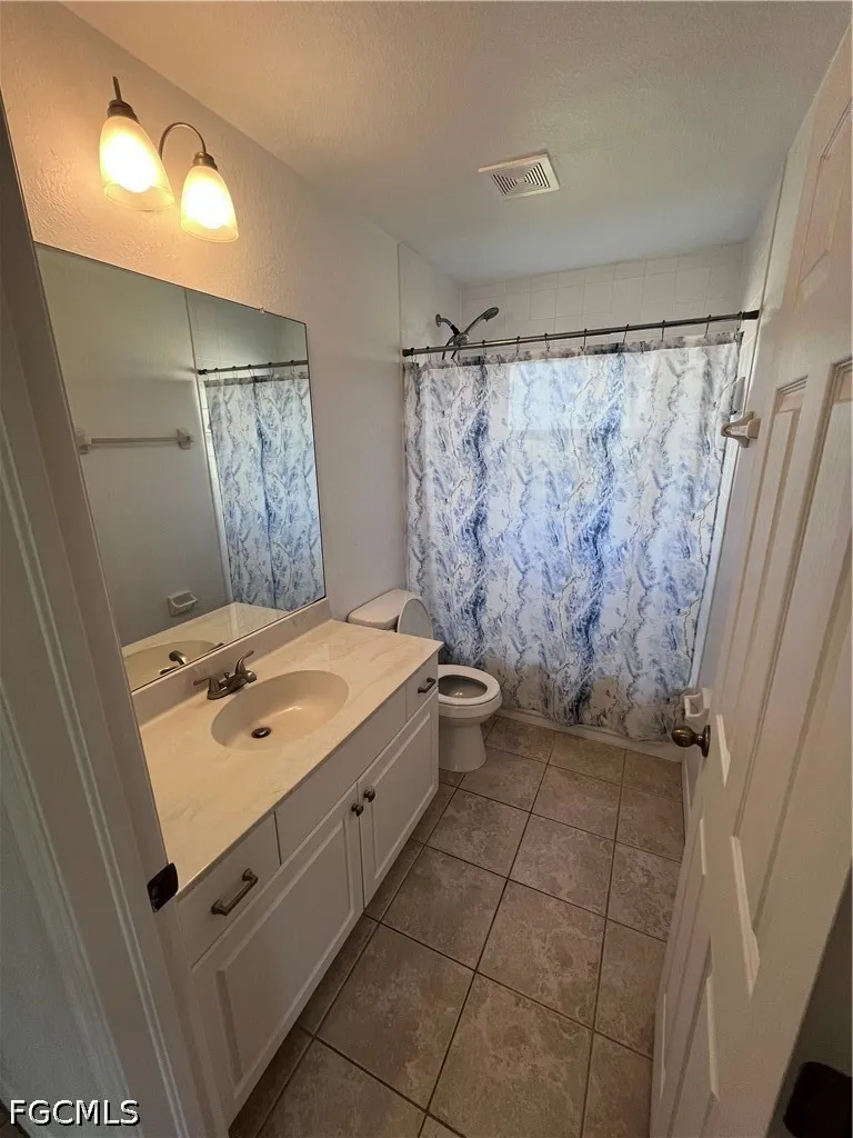 Barnett Street E Lehigh Acres, FL 33974