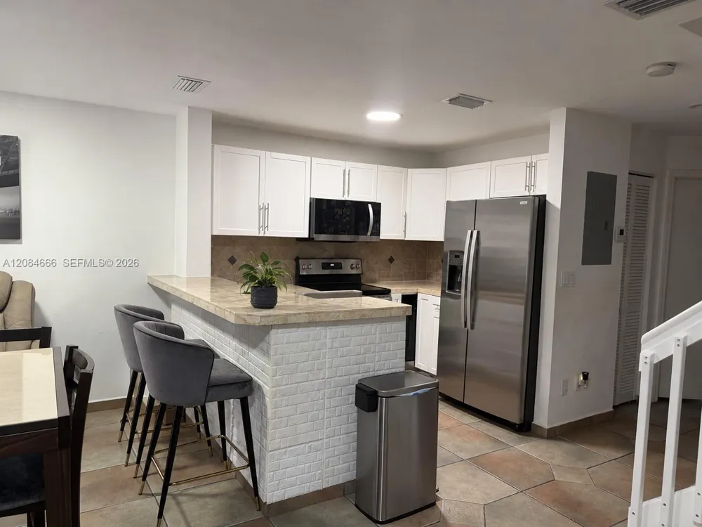 13917 SW 175th Ter Miami, FL 33177