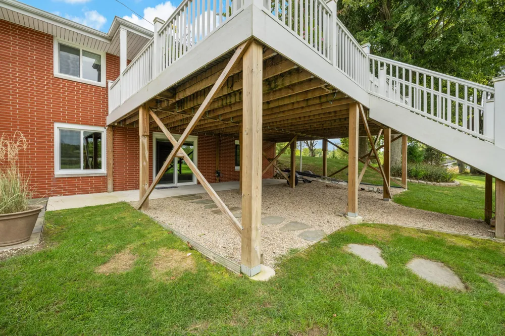 48648 68th Street Hartford Township, MI 49057