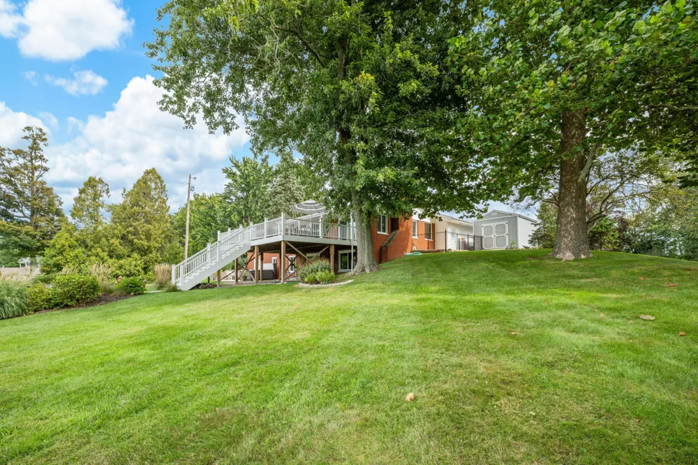 48648 68th Street Hartford Township, MI 49057