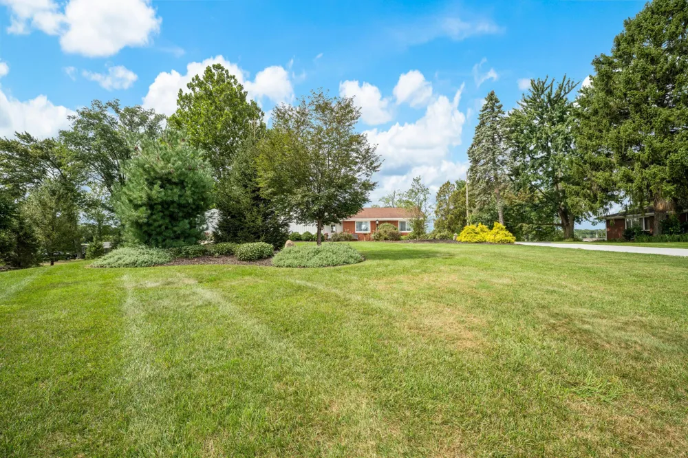 48648 68th Street Hartford Township, MI 49057