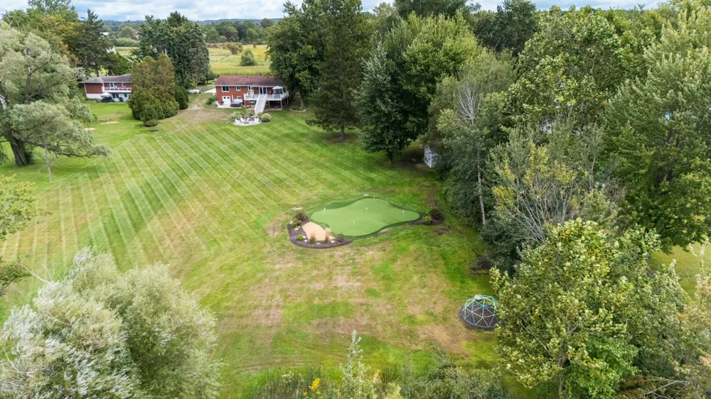 48648 68th Street Hartford Township, MI 49057
