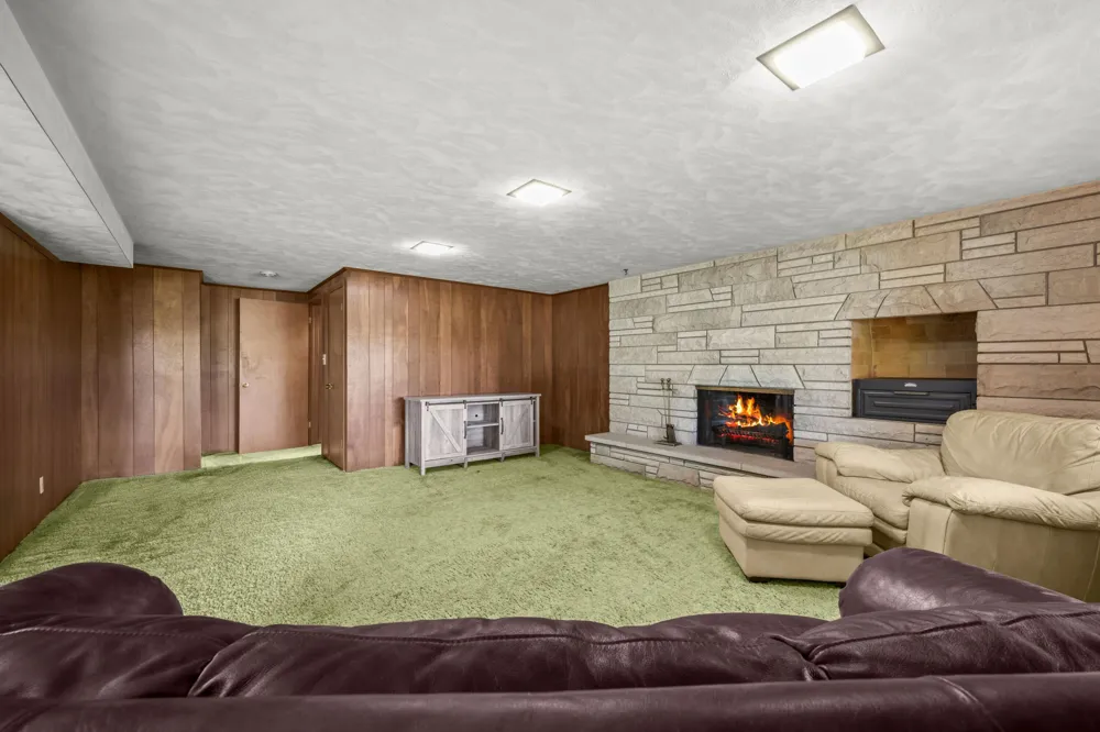 48648 68th Street Hartford Township, MI 49057