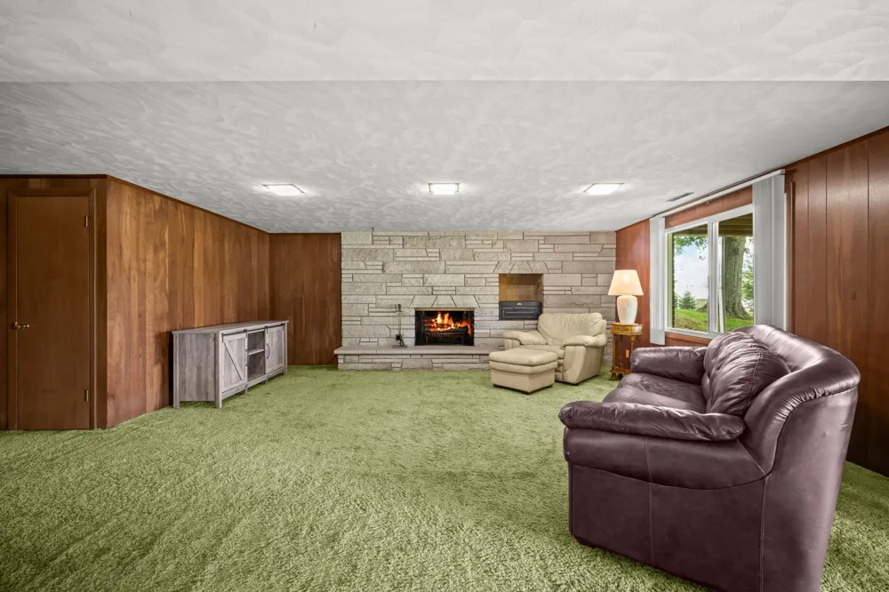 48648 68th Street Hartford Township, MI 49057