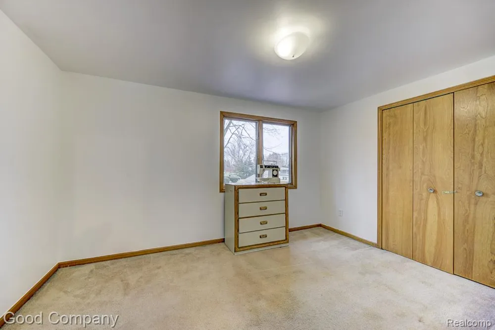 38092 Westchester Road Sterling Heights City, MI 48310