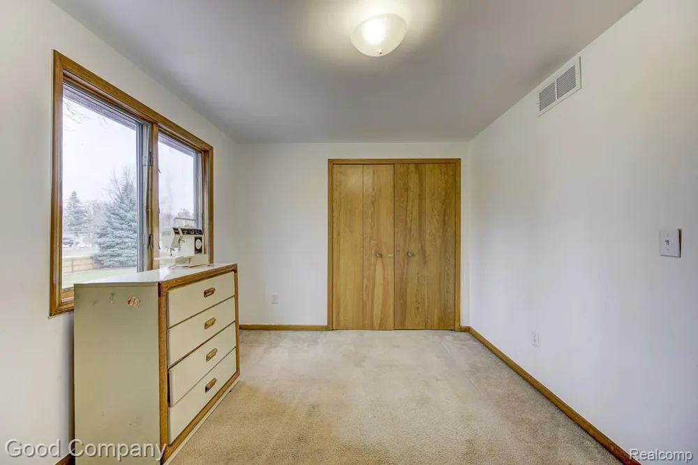 38092 Westchester Road Sterling Heights City, MI 48310