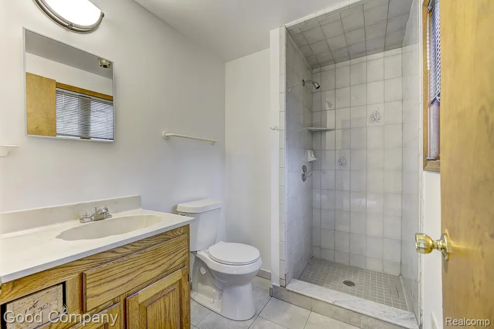 38092 Westchester Road Sterling Heights City, MI 48310