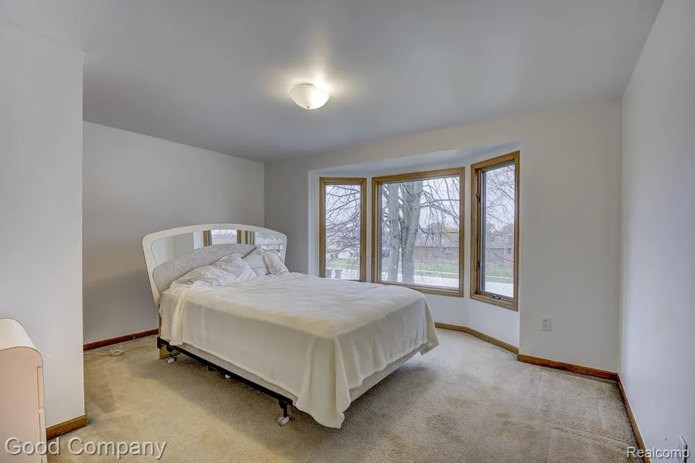 38092 Westchester Road Sterling Heights City, MI 48310