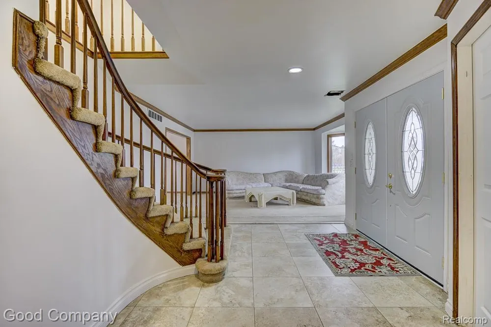 38092 Westchester Road Sterling Heights City, MI 48310