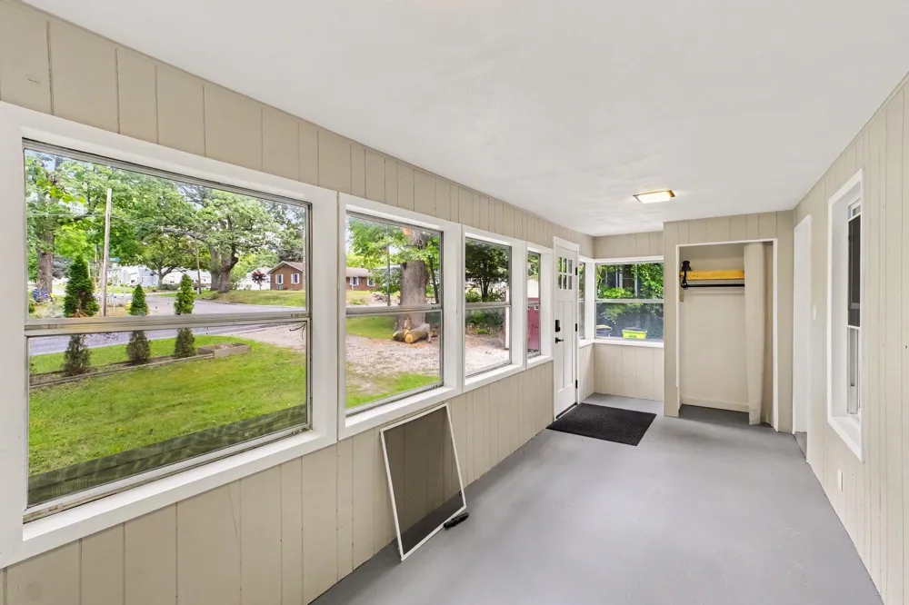 401 W South Street Greenville City, MI 48838