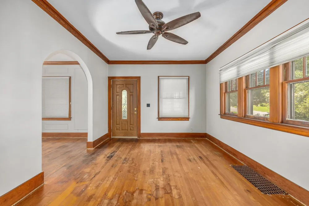 946 Frederick Avenue NW Grand Rapids City, MI 49504
