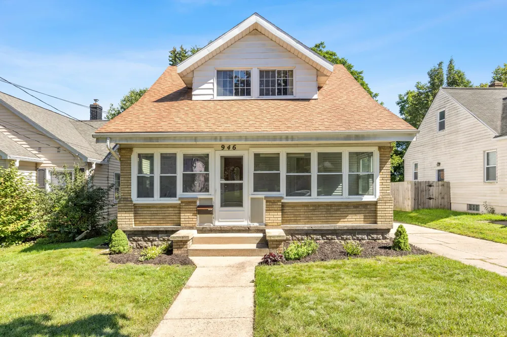 946 Frederick Avenue NW Grand Rapids City, MI 49504