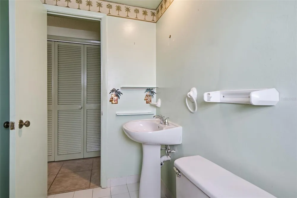 418 CYPRESS AVENUE NW Port Charlotte, FL 33952