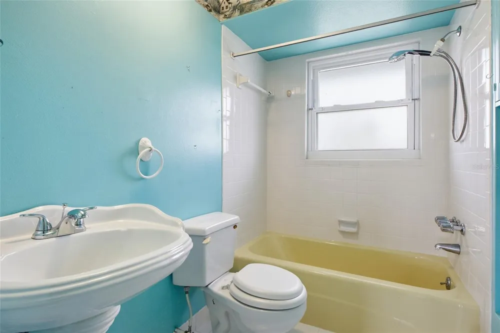 418 CYPRESS AVENUE NW Port Charlotte, FL 33952