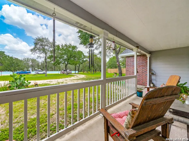 335 SPUR RDG San Antonio, TX 78264