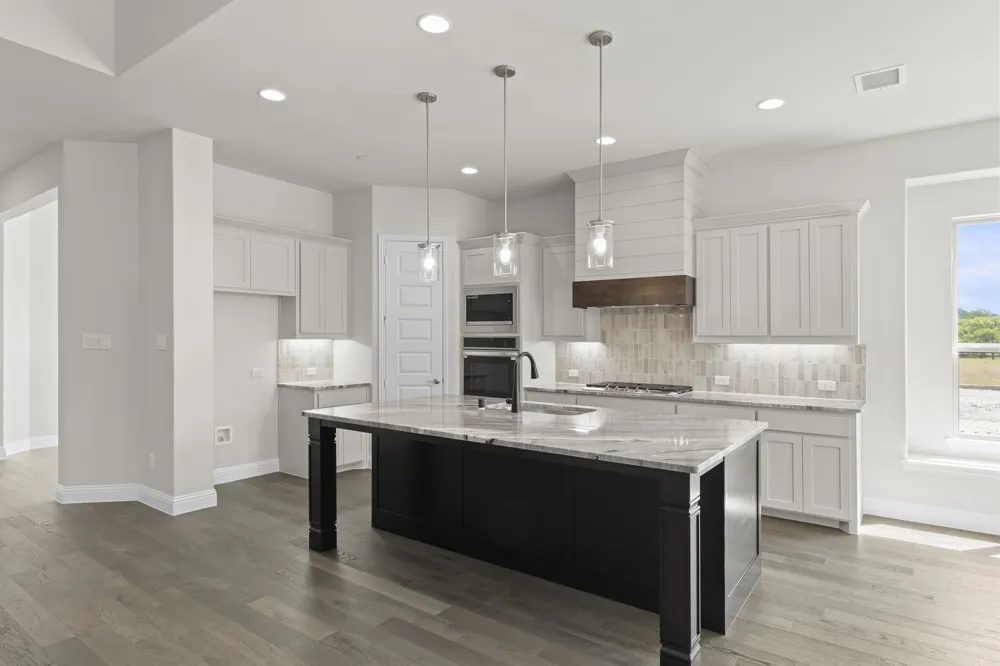 708 Splendor Drive McKinney, TX 75072