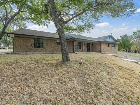 75 Delmore Drive