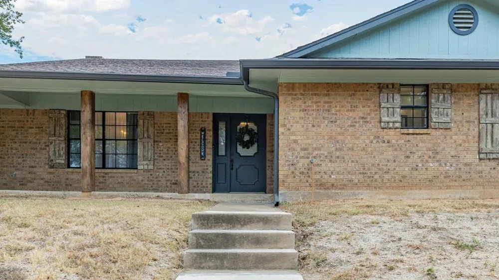 75 Delmore Drive Hillsboro, TX 76645