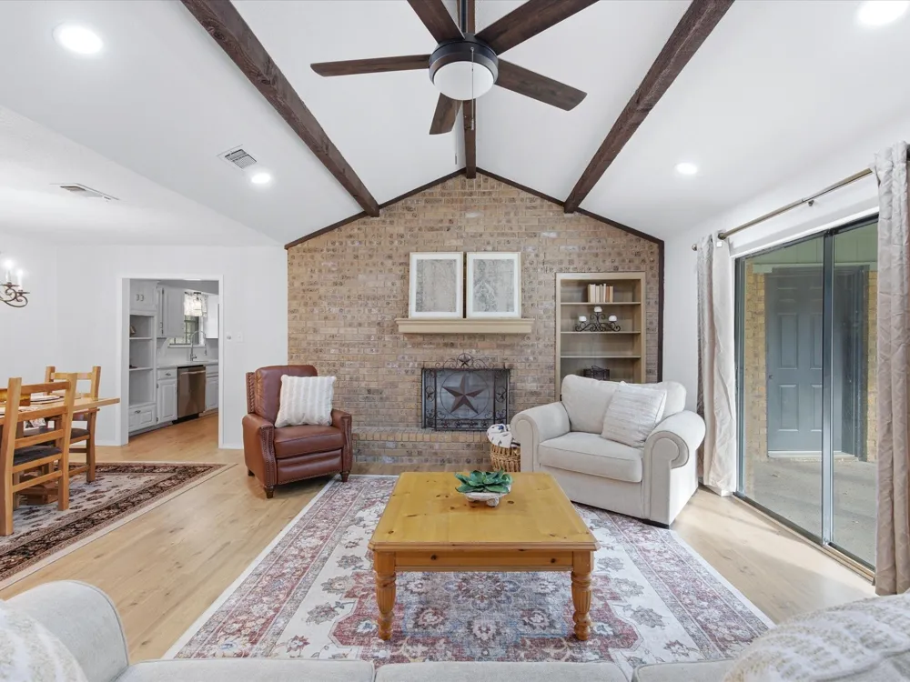 75 Delmore Drive Hillsboro, TX 76645