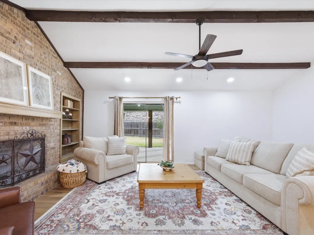 75 Delmore Drive Hillsboro, TX 76645