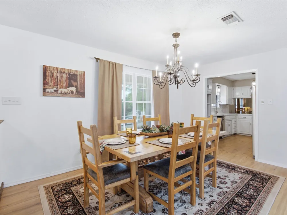 75 Delmore Drive Hillsboro, TX 76645
