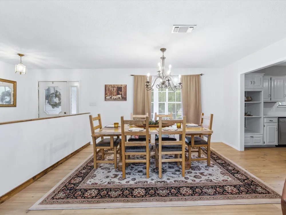 75 Delmore Drive Hillsboro, TX 76645