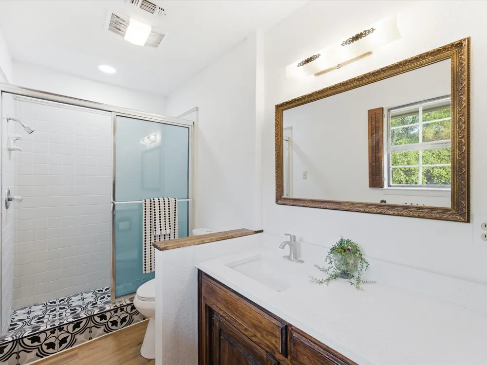 75 Delmore Drive Hillsboro, TX 76645