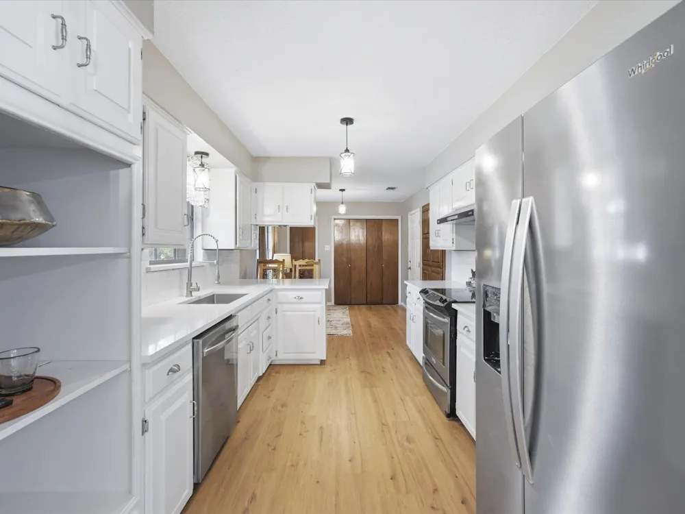 75 Delmore Drive Hillsboro, TX 76645