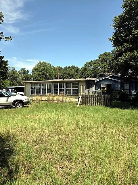 1976 County Road 527