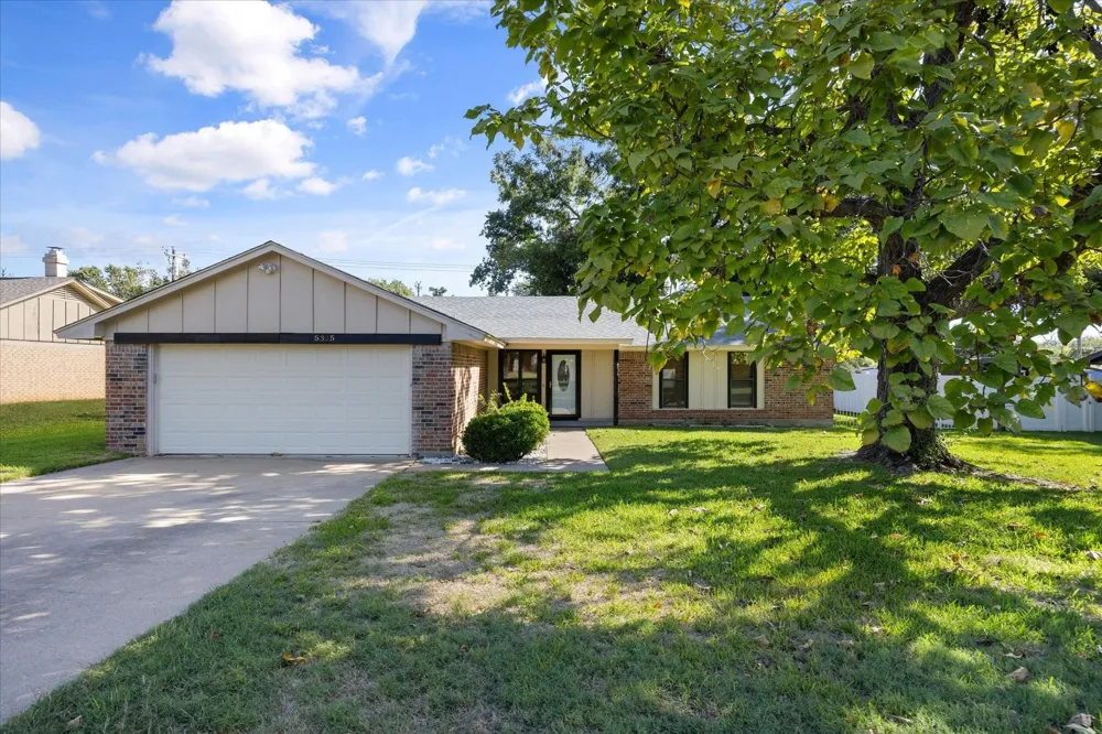 5325 Mission Circle De Cordova, TX 76049