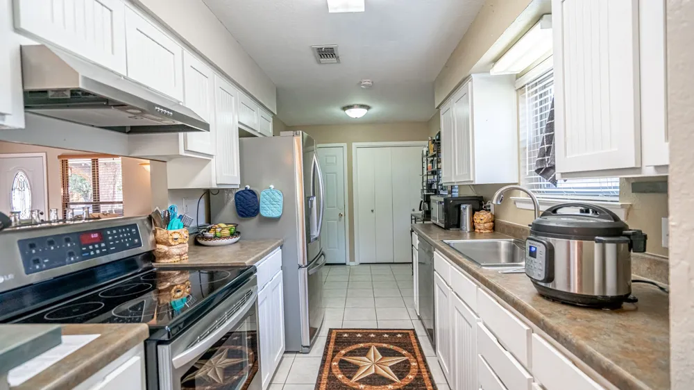 5325 Mission Circle De Cordova, TX 76049