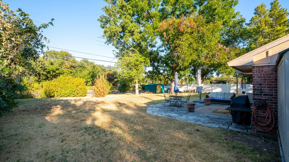 5325 Mission Circle De Cordova, TX 76049