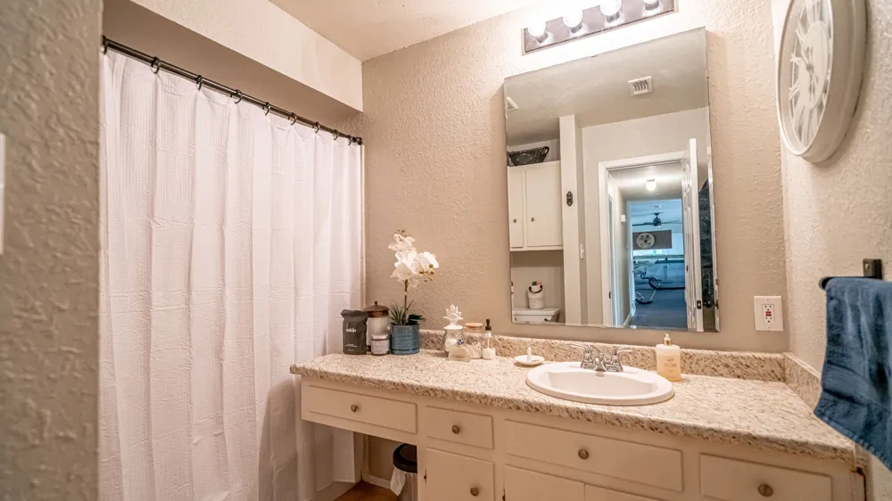 5325 Mission Circle De Cordova, TX 76049