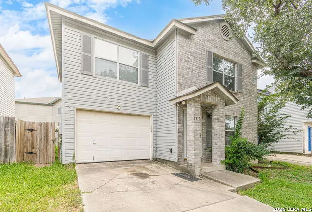 8910 Kenton Mist San Antonio, TX 78240