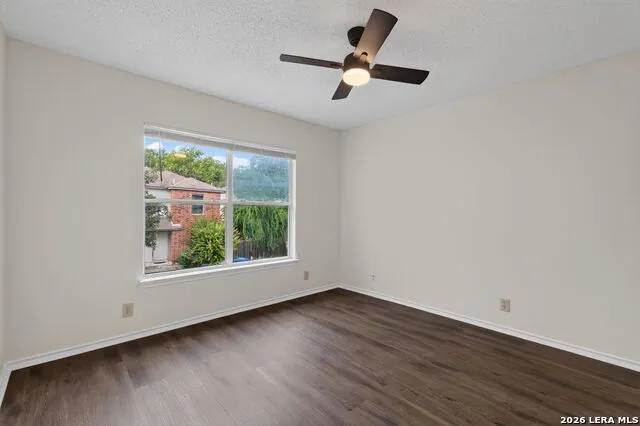 8910 Kenton Mist San Antonio, TX 78240