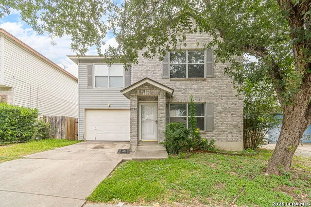 8910 Kenton Mist San Antonio, TX 78240