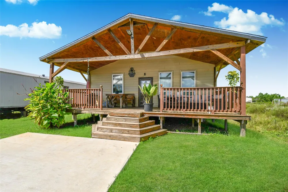 791 Road 5707 Cleveland, TX 77327